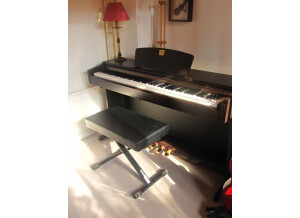 Yamaha Clavinova CLP-115