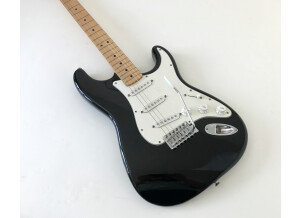 Fender Standard Stratocaster [1990-2005] (40718)