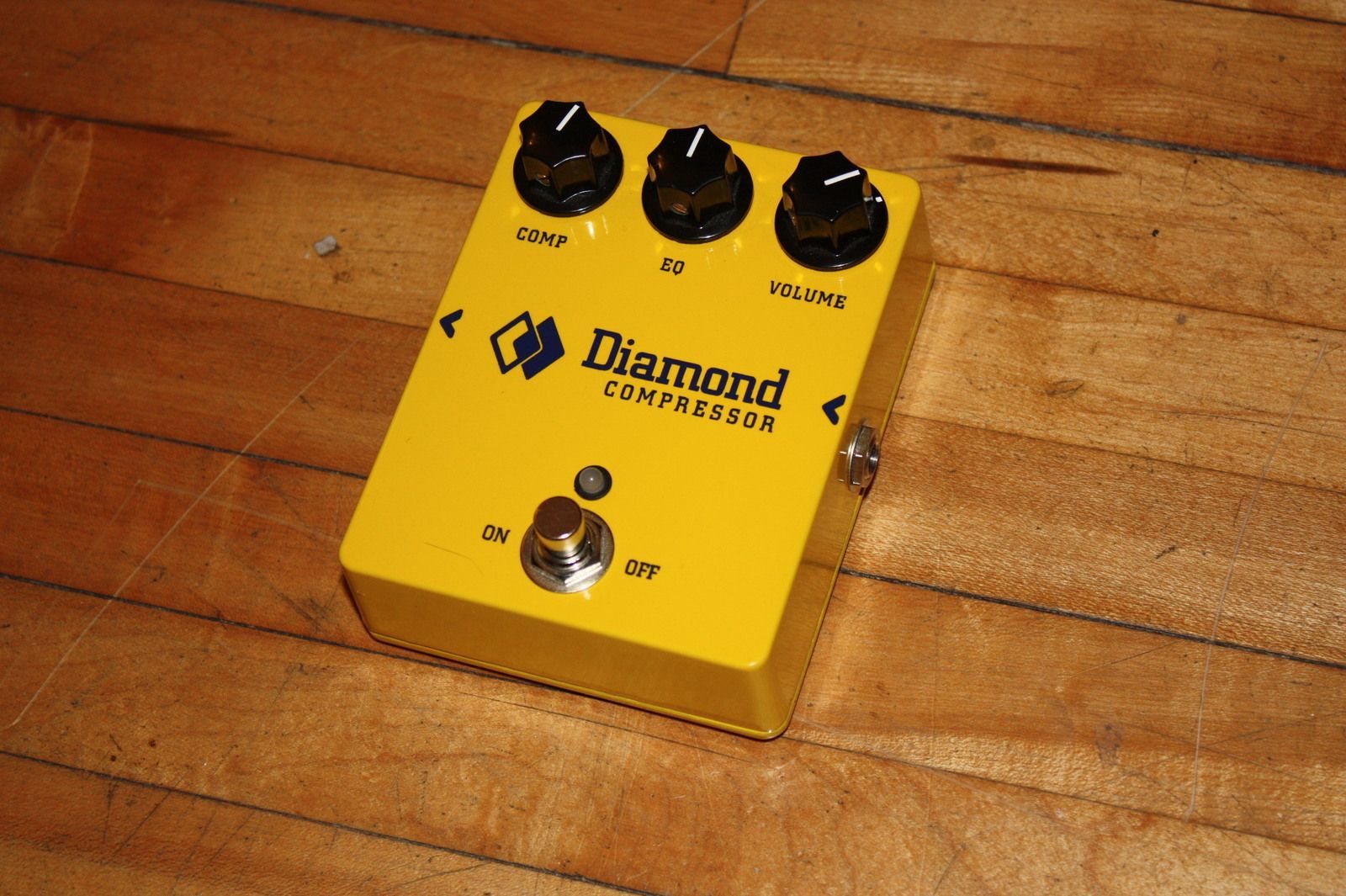 Diamond Pedals Compressor