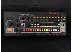 Roland TR-08 (10976)