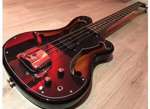 Eastwood Guitars EEB-1 Bass (64000)
