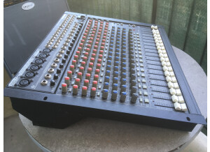 Mackie CR1604 (69253)