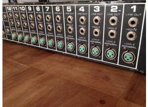 Peavey 1200 Stereo Mixing System (98075)