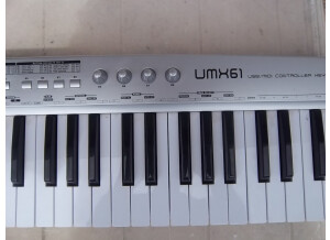 Behringer U-Control UMX61 (40164)