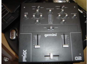 Behringer DJX750 Mixer