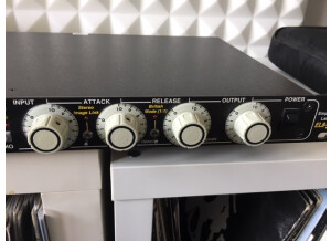 Empirical Labs Distressor EL8X (3485)