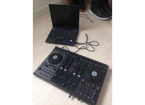 Native Instruments Traktor Kontrol S4 (93787)