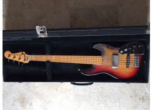Fender Marcus Miller Jazz Bass V (73621)