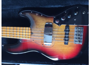 Fender Marcus Miller Jazz Bass V (50136)