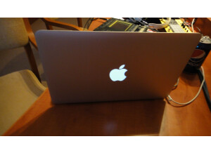 Apple MacBook Air (9057)
