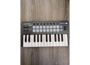 Novation Launchpad Mini (39014)