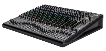 RCF E24 : 002 E24 left gallery RCF E24 : 002 E24 left gallery