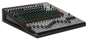 RCF E16 : 003 E16 right gallery RCF E16 : 003 E16 right gallery