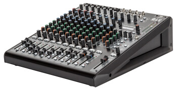 RCF E12 : 002 E12 left gallery RCF E12 : 002 E12 left gallery