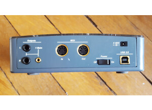 E-MU 0404 USB (10981)