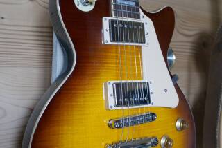 Custom77 London's Burning CS3