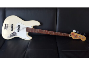 Fender Standard Jazz Bass Fretless [2009-2017] (7536)