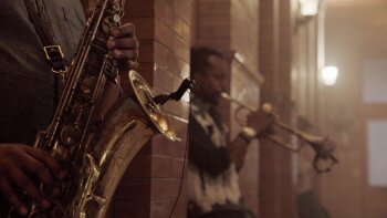 horns mic 2 horns mic 2