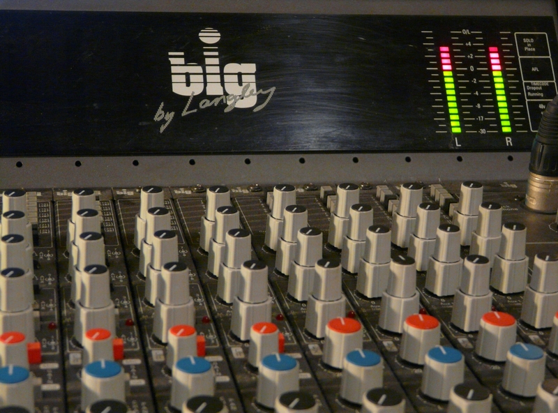 Pictures and images Amek Big 28 - Audiofanzine