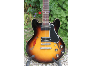 Gibson ES-339 Custom shop sunburst brown (9380)
