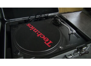 Technics SL-1210 MK2 (94573)