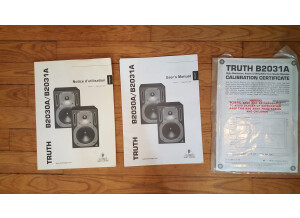 Behringer Truth B2031A (49686)