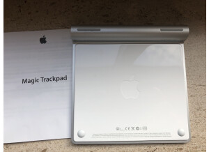 Apple magic trackpad (63280)