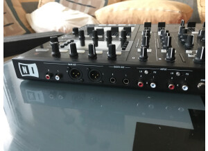 Native Instruments Traktor Kontrol S8 (35349)