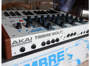 Akai Timbre Wolf (4660)