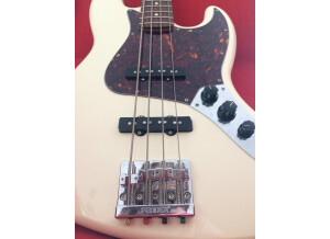 Fender Standard Jazz Bass [2006-2008] (99023)