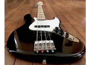 Fender Geddy Lee Jazz Bass (34827)