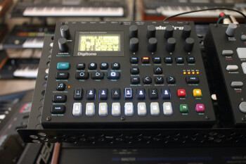 Digitone 2tof 05.JPG Digitone 2tof 05.JPG