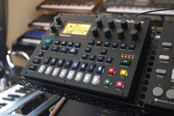 Digitone 2tof 06.JPG Digitone 2tof 06.JPG