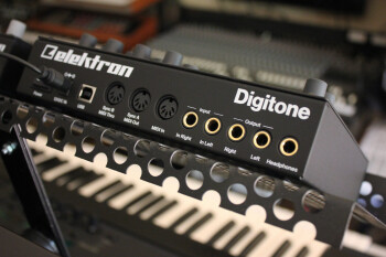 Digitone 2tof 14.JPG Digitone 2tof 14.JPG