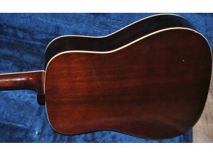 Ovation VXT (4186)