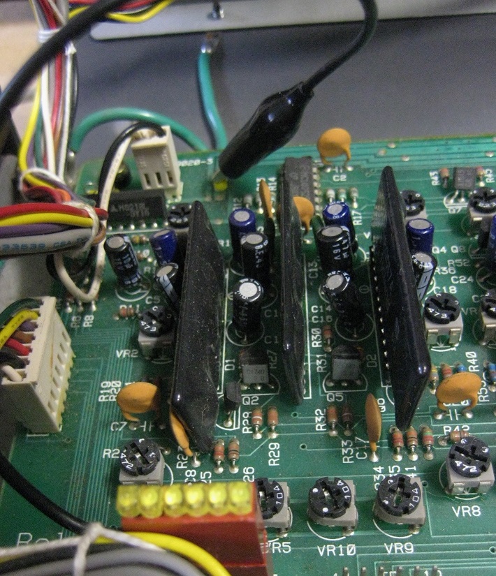 Testeur Voix Juno 106 CLAVINTAGE 4 small