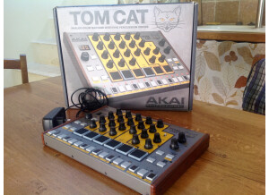 Akai Tom Cat (63306)