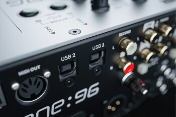 Xone 96 USB 2800 Xone 96 USB 2800