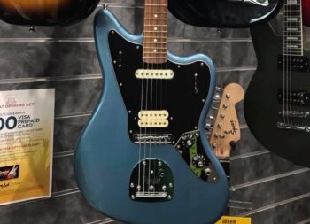 LEAK Fender Player Jaguar PF Tidepool LEAK Fender Player Jaguar PF Tidepool