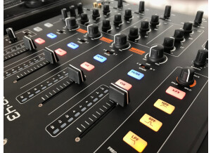 Allen & Heath Xone:43 (54325)