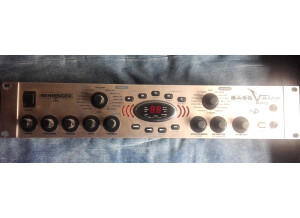 Behringer Bass V-Amp Pro (26879)