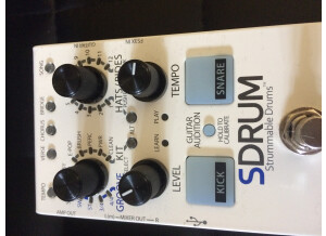 A3AA9883 C4E0 4974 9621 F0BDC2E35BBF