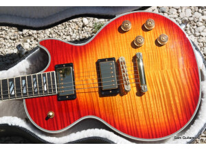 Gibson Les Paul Supreme - Heritage Cherry Sunburst (92284)