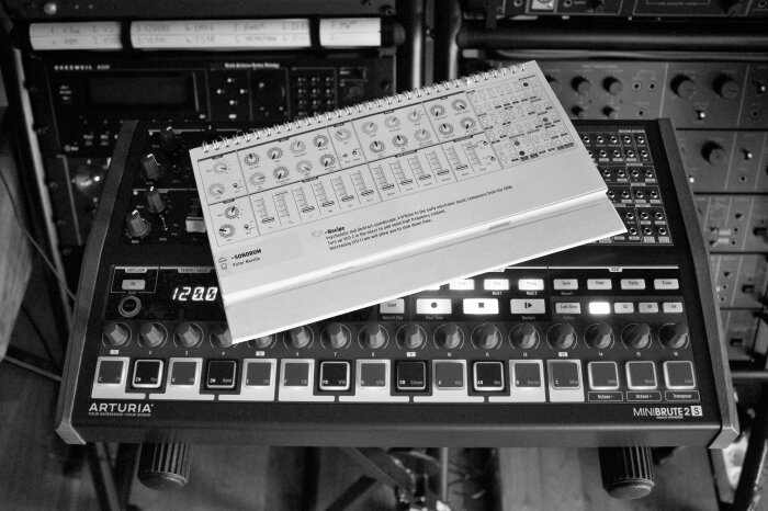 MiniBrute2S 2tof 01.JPG MiniBrute2S 2tof 01.JPG