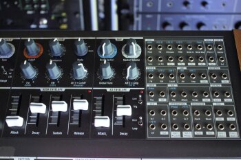 MiniBrute2S 2tof 07.JPG MiniBrute2S 2tof 07.JPG