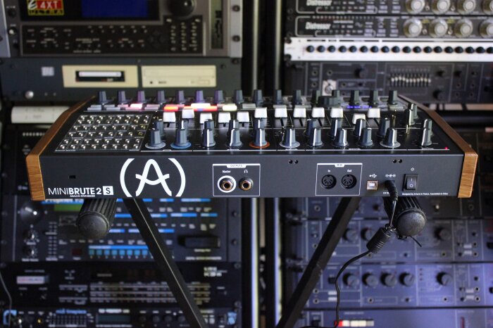 MiniBrute2S 2tof 19.JPG MiniBrute2S 2tof 19.JPG