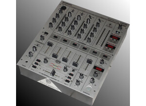 Behringer DJX700 Pro Mixer