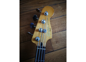 Squier Classic Vibe Precision Bass '60s (13465)