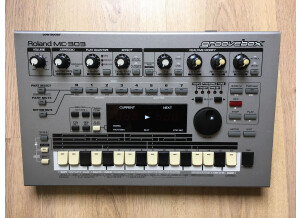 Roland MC-303 (62340)