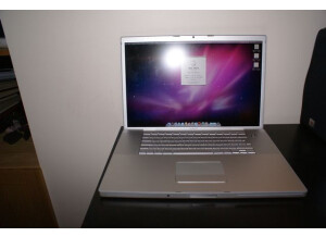Apple MacBook Pro 17" (58694)